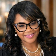 Dr. Joanna Abram
